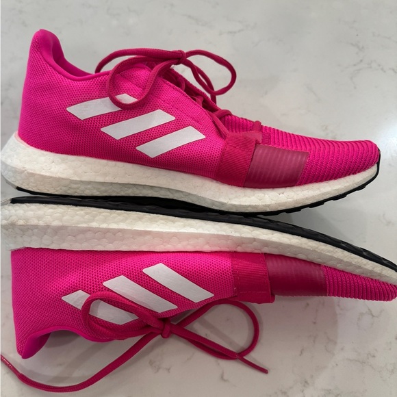 Adidas Hot Pink Senseboost Go Running Shoes- Worn Twice!!! - Picture 1 of 9